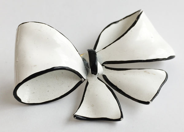 Vintage Black & White Enamel Bow Pin - Hollee