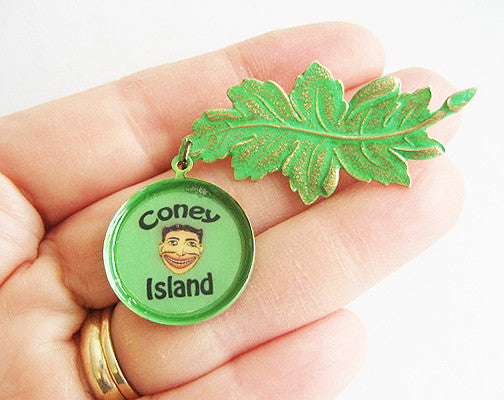 Coney Island Souvenir Leaf Pin with Tillie Funny Face - Hollee