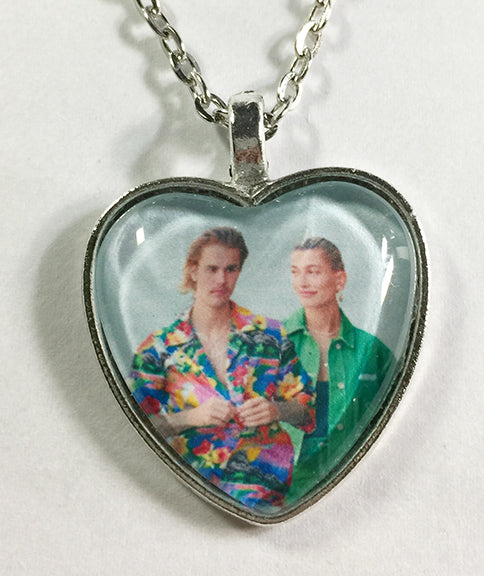 Justin Bieber & Hailey Baldwin  - Pop Stars in Love - Heart Pendant Necklace 1 - Hollee