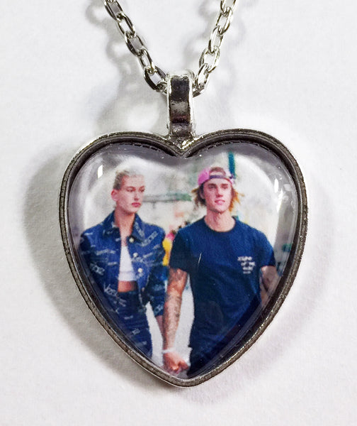 Justin Bieber & Hailey Baldwin  - Pop Stars in Love - Heart Pendant Necklace 2 - Hollee