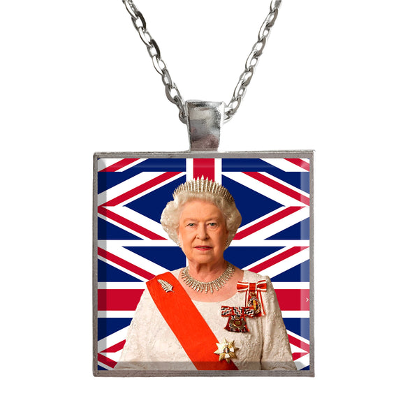 Queen Elizabeth II - Royal Pendant Necklace