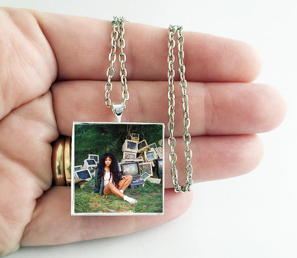 SZA - Ctrl - Album Cover Art Pendant Necklace - Hollee